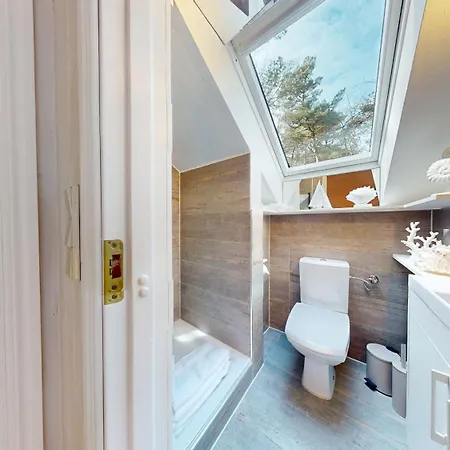 Casa de Férias Strandhaus Ruegen 243 *