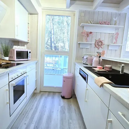 Strandhaus Ruegen 243 * Baabe