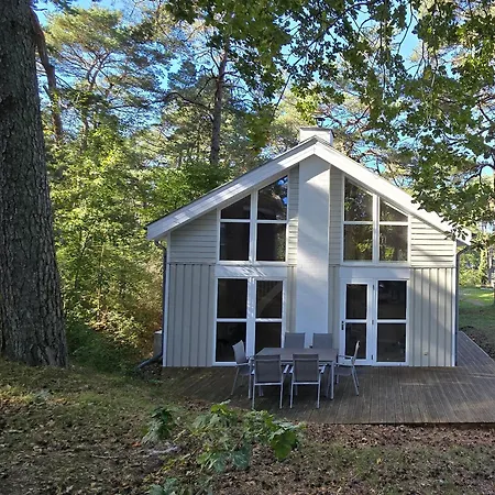 Strandhaus Ruegen 243 Baabe