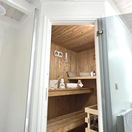 Ferienhaus Strandhaus Rügen 243 - Meerblick, Sauna, Kamin&whirlpool Baabe