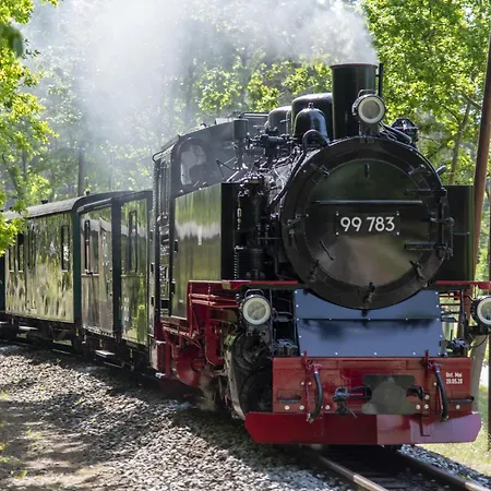 Дом отдыха Strandhaus Ruegen 243