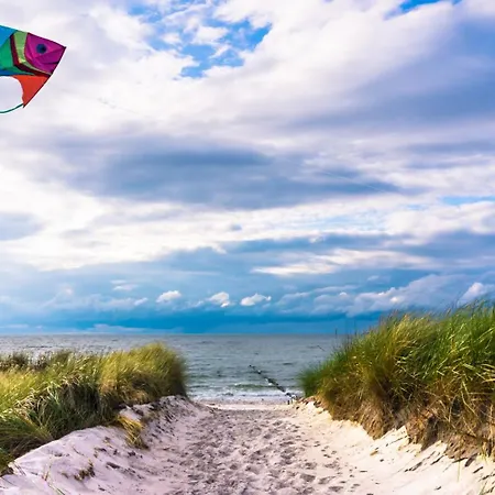 Strandhaus Ruegen 243 *