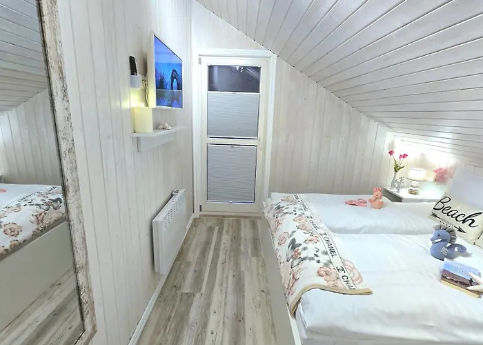 Strandhaus Ruegen 243 * Baabe